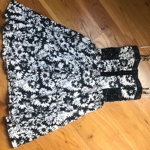 Aeropostale Dresses - Aeropostale Floral Skater Skirt 💐 Aeropostale Dresses - Aeropostale Floral Skater Skirt 💐